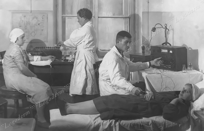 Кабинет физиотерапии на кафедре, 1930-е годы